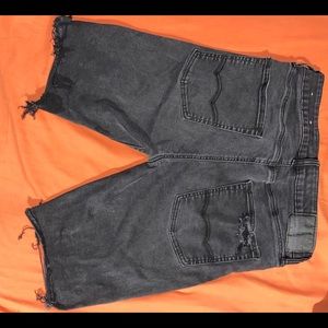 Men’s Dark distressed jean shorts